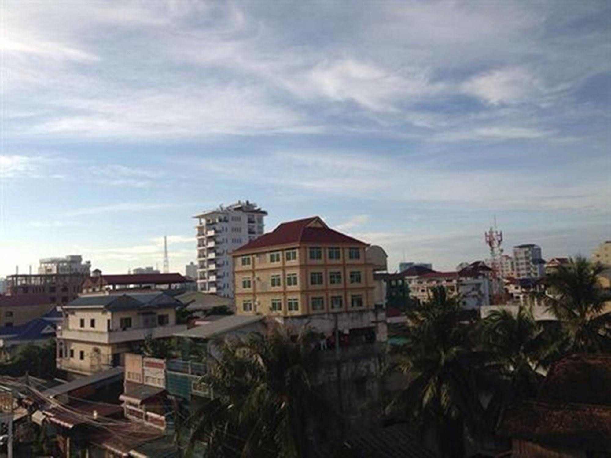 Homeland Guesthouse Phnom Penh Ngoại thất bức ảnh