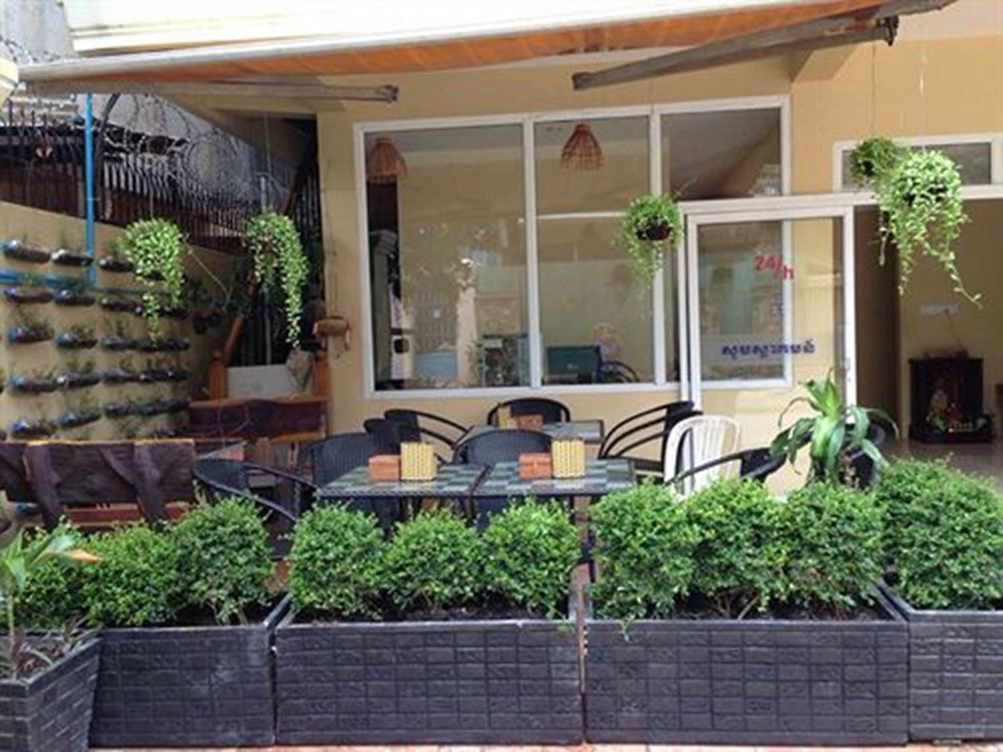 Homeland Guesthouse Phnom Penh Ngoại thất bức ảnh