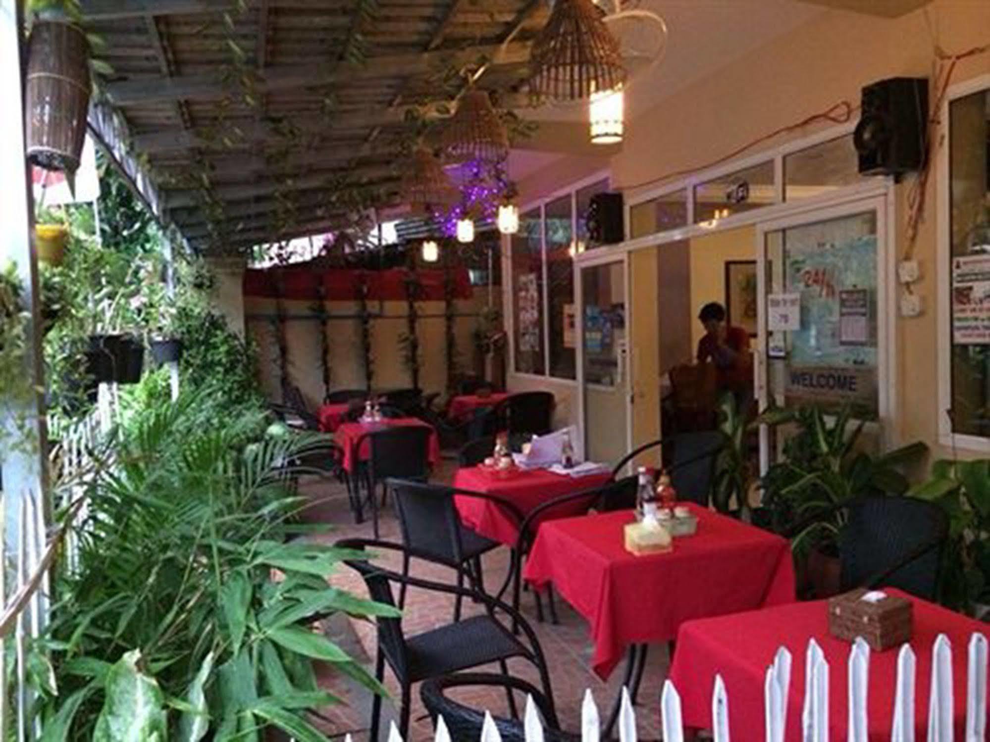 Homeland Guesthouse Phnom Penh Ngoại thất bức ảnh